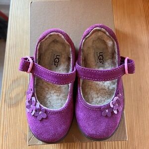 UGG Sugar Plum Annalie Mary Jane - Size 6
